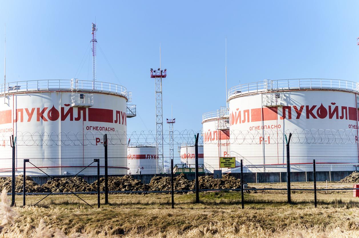Lukoil refinery. Oil refinery units. 